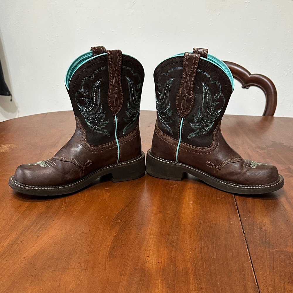 Ariat Fatbaby Haritage Cowboy Boots - Picture 8 of 8